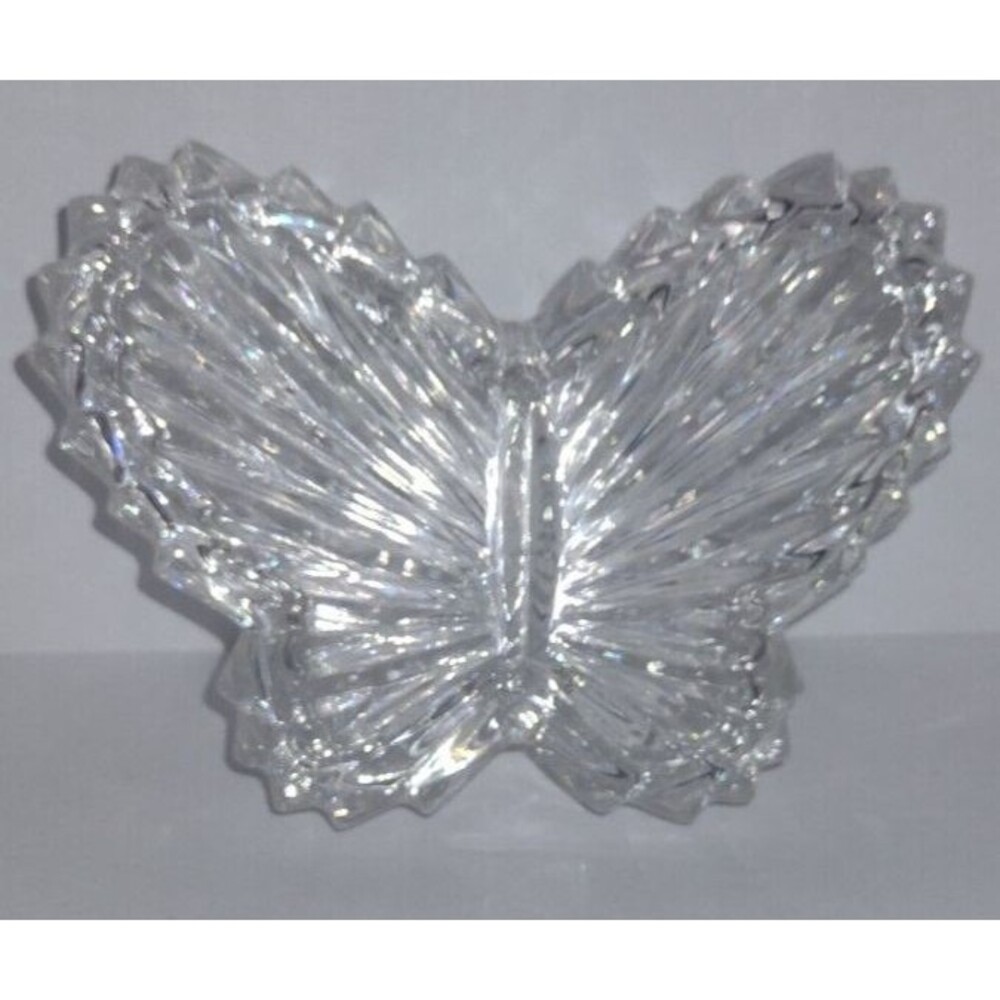 Butterfly Shaped Clear Glass Trinket Jewelry Box Candy Dish with Lid 4.5" x 3" - Picture 2 of 5
